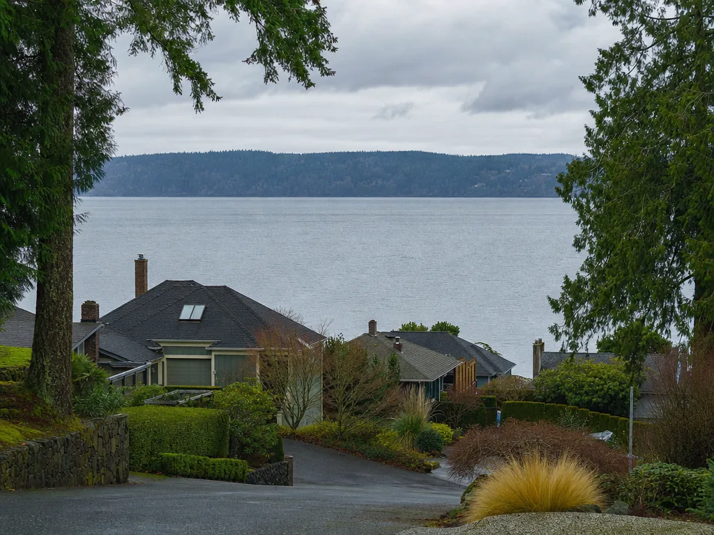 Washington residential street in the Seattle service area